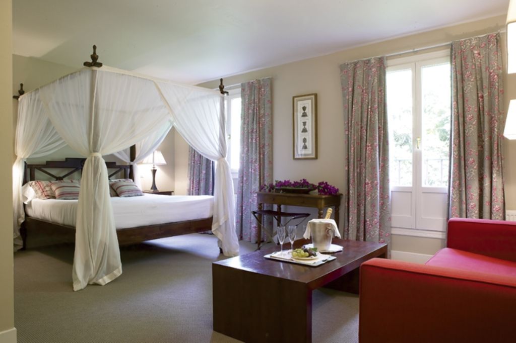 Hotel Zubieta レケイティオ 部屋 写真